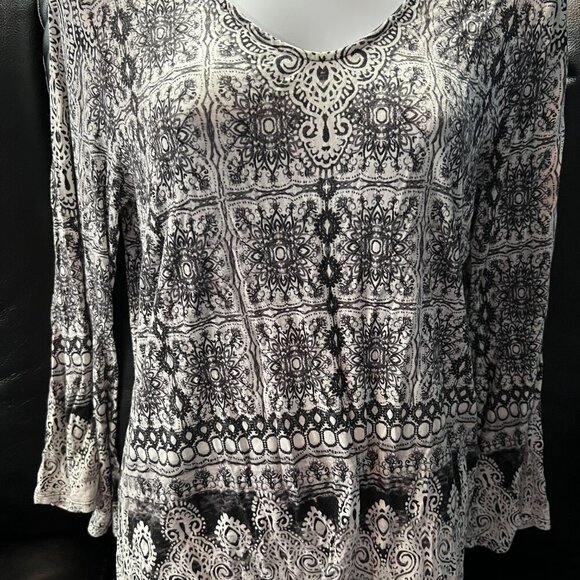 Rose + Olive Womens Floral Geometric Black & White Shirt Blouse - Picture 4 of 4